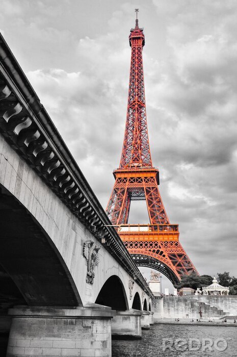 Papier peint  La Tour Eiffel en couleurs