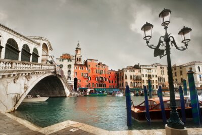Papier peint  Lampadaire bord de l'eau à Venise