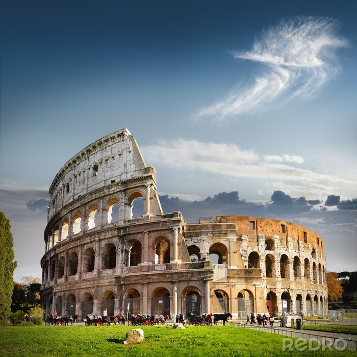 Papier peint  Le Colisée et le ciel phénoménal