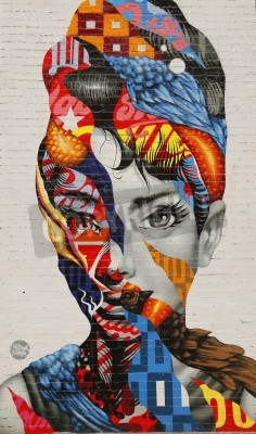 Papier peint  Le visage d'une femme sur une fresque murale à New York