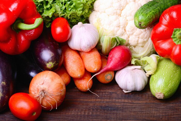 Papier peint  Légumes venant du jardin