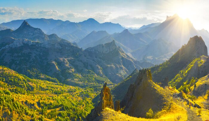Papier peint  Les sommets des montagnes au soleil