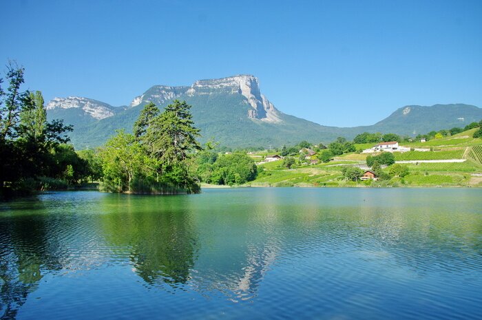 Papier peint  Les sommets des montagnes un jour de printemps