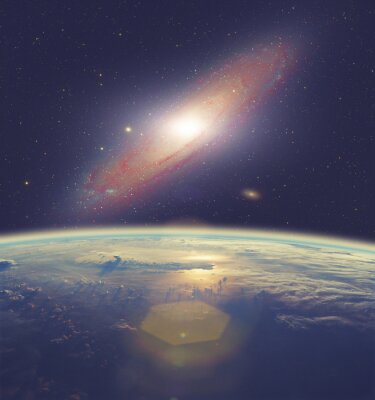 Lever de soleil sur la Terre avec vue sur la galaxie