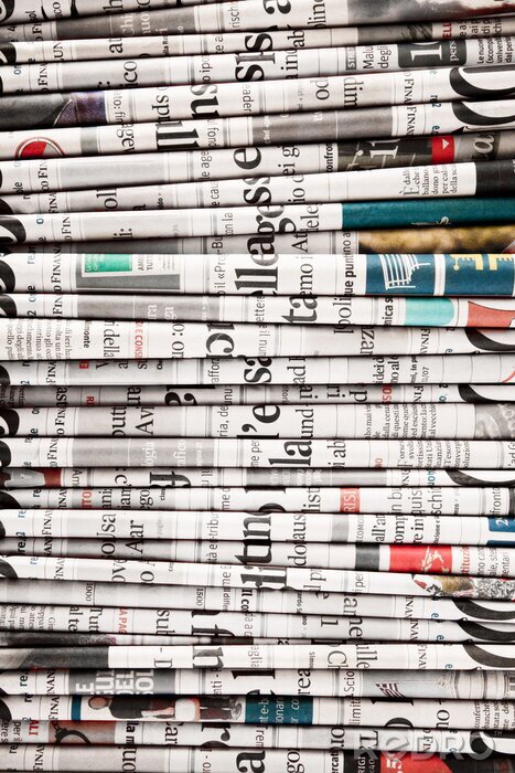 Papier peint  Livres enveloppés dans des journaux