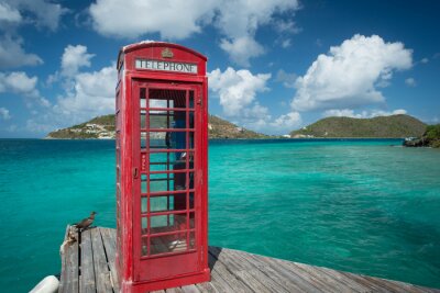 Londres et la cabine téléphonique de Marina Cay