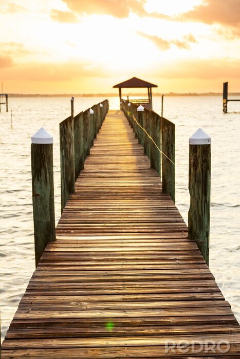 Papier peint  Longue jetée en bois