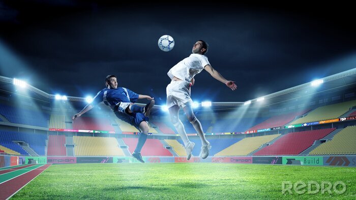 Papier peint  Lutte pour le ballon sur le terrain