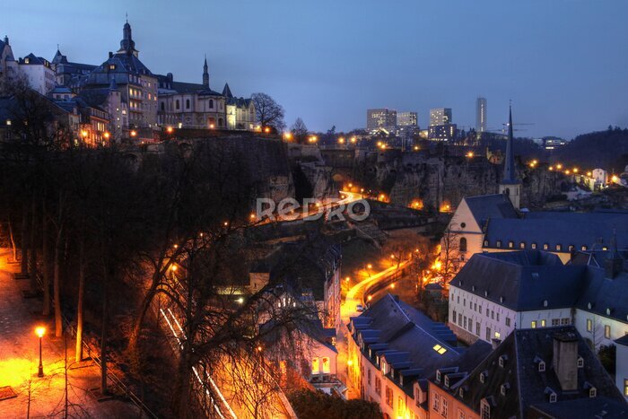 Papier peint  Luxembourg horizon dans la nuit