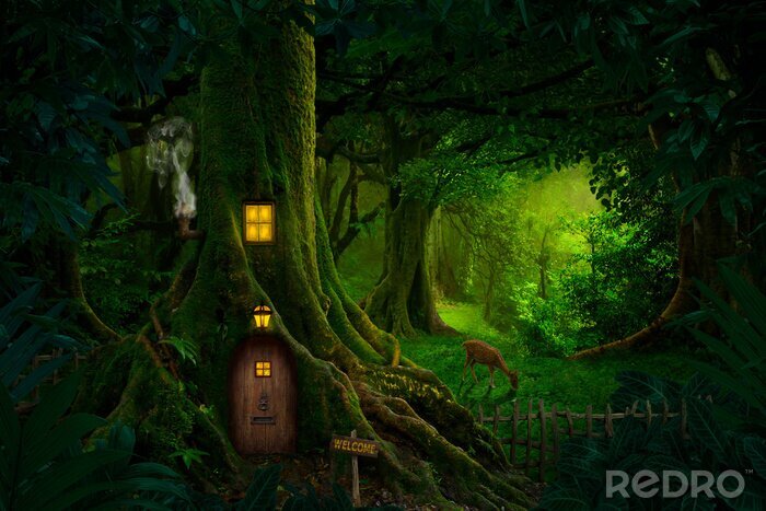 Papier peint  Maison verte de fantaisie dans un arbre