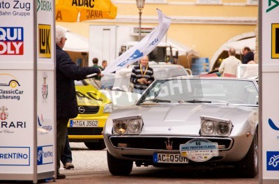 Papier peint  Maserati Ghibli SS sur ADAC Trentino classique; excursion oldtimer avec des voitures historiques et classiques; Riva del Garda, Italie, 17-21.9.2008