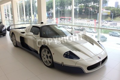 Papier peint  Maserati racing car at Naza Italia