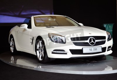 Papier peint  Mercedes Benz SL350 sur l'affichage