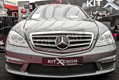 Papier peint  Mercedes S-classe W221 Vue avant avec Facelift À L'International de l'Auto-Moto Show Dans Bucarest
