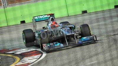 Papier peint  Michael Schumacher au volant de sa voiture Mercedes en 2011 Formula One Grand Prix de Singapour SingTel le 24 Septembre 2011 à Singapour
