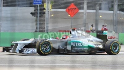 Papier peint  Michael Schumacher course dans sa voiture Mercedes en 2012 de Formule 1 Grand Prix de Singapour SingTel le 22 Septembre 2012 à Singapour