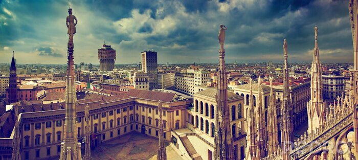 Papier peint  Milan, Italie. panorama de la ville. Voir le Palais Royal