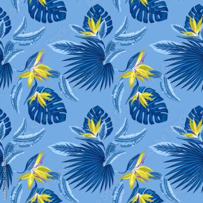 Papier peint  Modèle sans couture de vecteur de feuilles de palmier bleu tropical, feuilles de monstera et fleurs de corail de plumeria de l'oiseau du paradis (Strelitzia) sur un fond bleu clair. Design tendance de