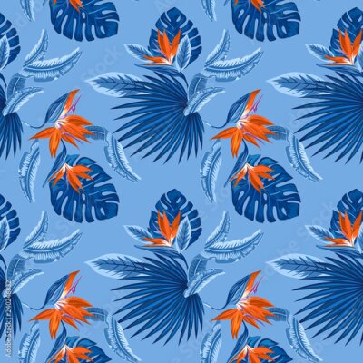 Papier peint  Modèle sans couture de vecteur de feuilles de palmier bleu tropical, feuilles de monstera et fleurs de corail de plumeria de l'oiseau du paradis (Strelitzia) sur un fond bleu clair. Design tendance de