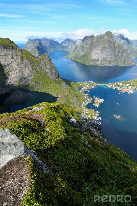 Papier peint  Montagnes entre les lacs