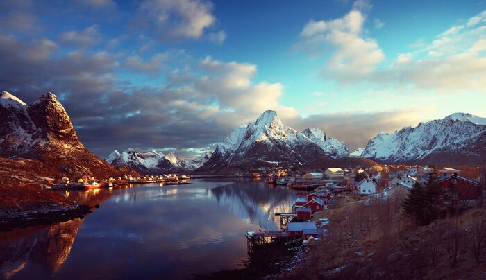 Papier peint  Neige à Reine Village, Lofoten, Norvège