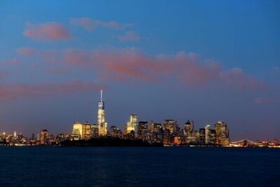 Papier peint  New York City skyline panorama du centre-ville à l'heure bleue