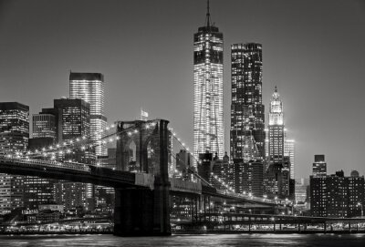 New York par nuit. Pont de Brooklyn, Lower Manhattan - un Noir