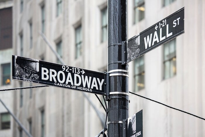 Papier peint  Noms des rues à New York noir et blanc