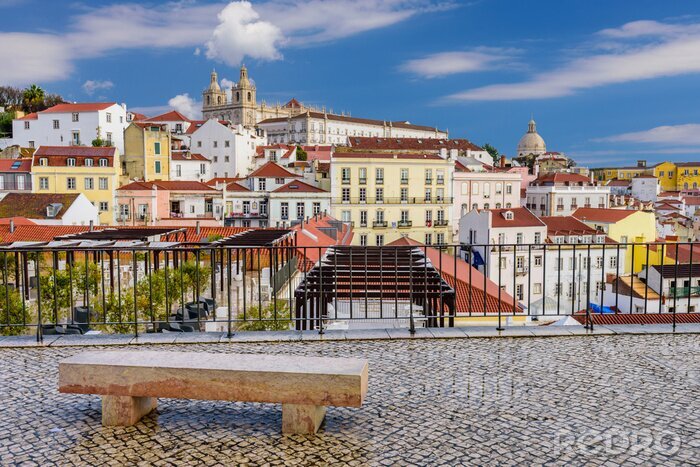 Papier peint  Panorama de Lisbonne depuis une terrasse