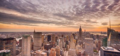 Panorama de New York au lever du soleil