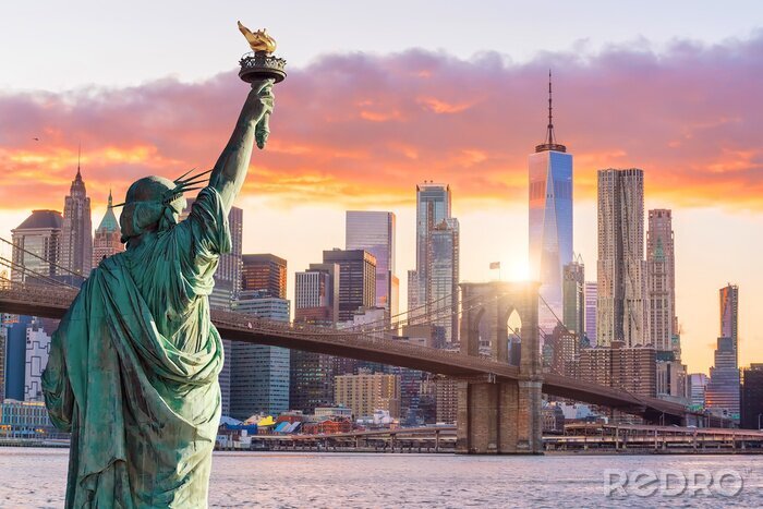 Papier peint  Panorama de New York et de la Statue de la Liberté