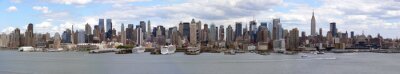 Papier peint  Panorama de ville avec le détroit East River