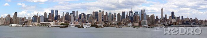 Papier peint  Panorama de ville avec le détroit East River