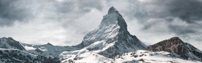 Papier peint  panoramic view to the majestic Matterhorn mountain, Valais, Switzerland