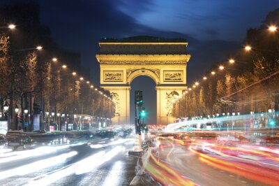 Paris de nuit et l'Arc de Triomphe