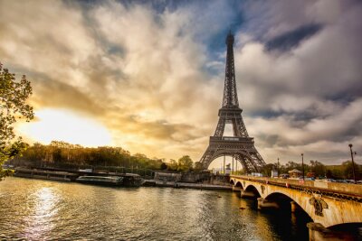Papier peint  Paris, la Seine et la Tour Eiffel