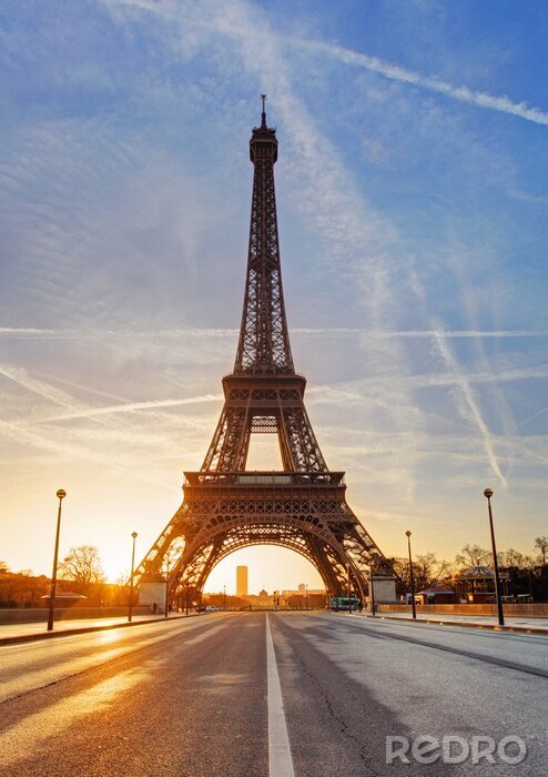 Papier peint  Paris la Tour Eiffel et rue