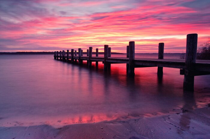 Papier peint  Passerelle arrière-plac violacé