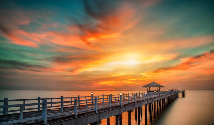 Papier peint  Passerelle beau ciel