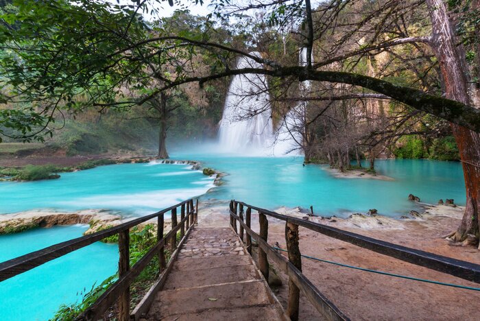 Papier peint  Passerelle cascade d'azur