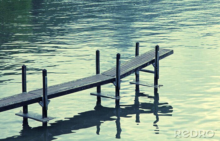Papier peint  Passerelle en bois étroite Genève