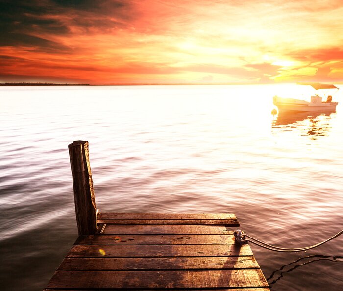 Papier peint  Passerelle et barque sur le lac