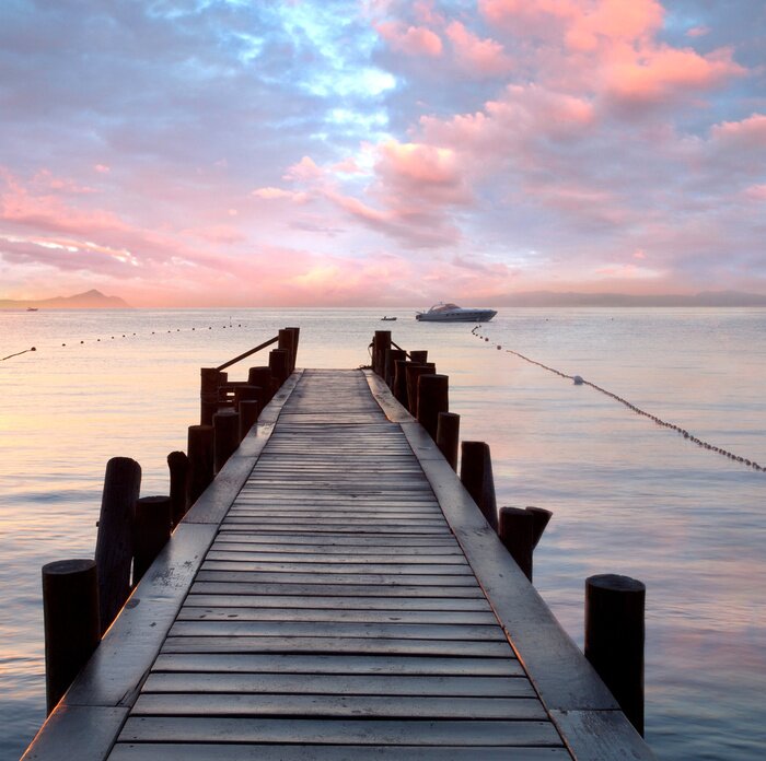 Papier peint  Passerelle et bateau à moteur