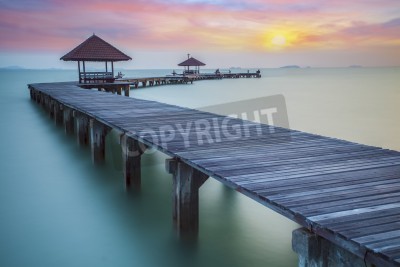 Papier peint  Passerelle océan calme
