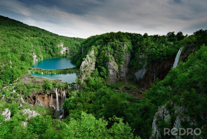 Papier peint  Paysage avec chute d'eau