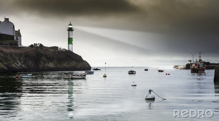 Papier peint  Phare maritime paysage sombre