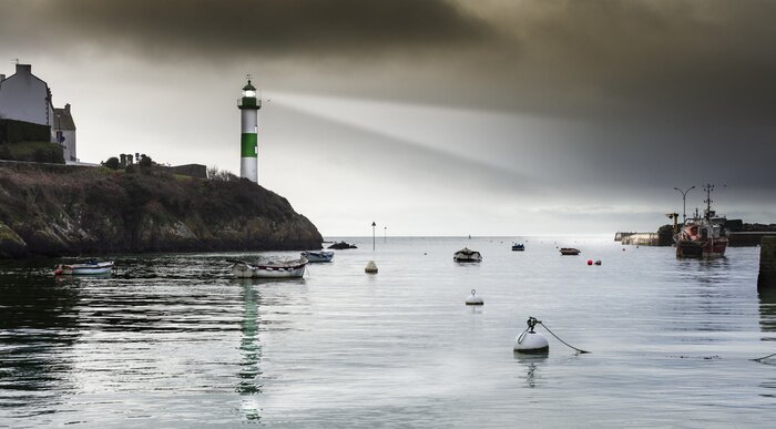 Papier peint  Phare maritime paysage sombre