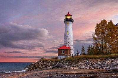 Papier peint  Phare sur un ciel rose