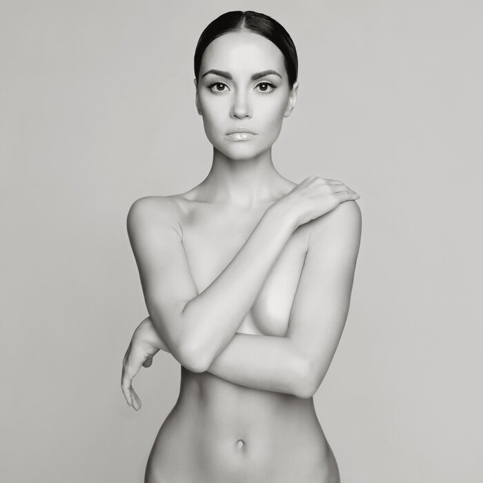 Papier peint  Photo d'une femme nue en noir et blanc