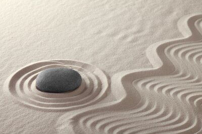 Papier peint  Pierre ronde sur le sable